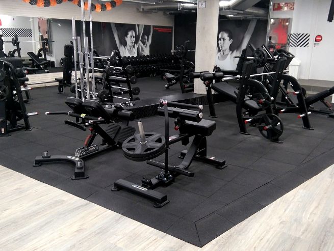 Les dalles pour sol de sport en intérieur : salle de sport, fitness